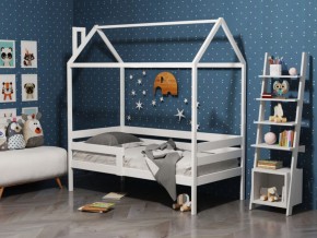 Детская кровать-домик из массива березы Соня-6 (800*1600) Белый/Лак в Серове - serov.ok-mebel.com | фото