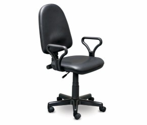 Кресло офисное Престиж+ (черный кожзам PV-1) г/п 140/ПВМ/ гольф в Серове - serov.ok-mebel.com | фото