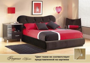 Кровать 1400 Феодосия со стразами в ткани "Конфетти кофе" (коричневый) серия Норма (+основание на опорах) в Серове - serov.ok-mebel.com | фото