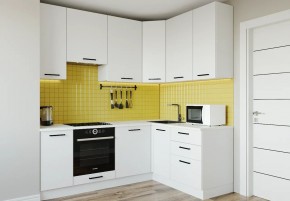 Кухонный гарнитур Белый Глянец 2200*1600 h950 (Стол. 26мм) в Серове - serov.ok-mebel.com | фото