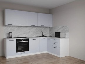 Кухонный гарнитур угловой Смоки 2600*1600 (Стол. 26мм) в Серове - serov.ok-mebel.com | фото