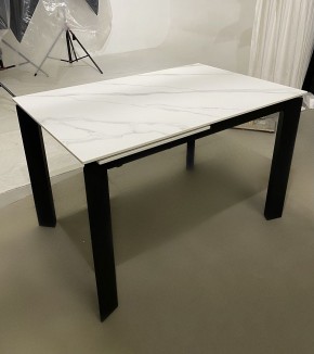 Стол CORNER 120 MATT WHITE MARBLE SOLID CERAMIC / BLACK, ®DISAUR в Серове - serov.ok-mebel.com | фото 2